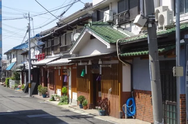 信太山新地の町並み